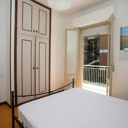 M027 - Marcelli, Trilocale Con Terrazzo A 150 Metri Dal Mare * Marcelli